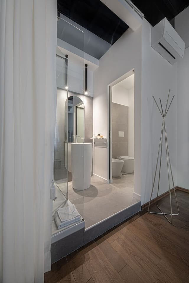 Superior Room, City View (2)