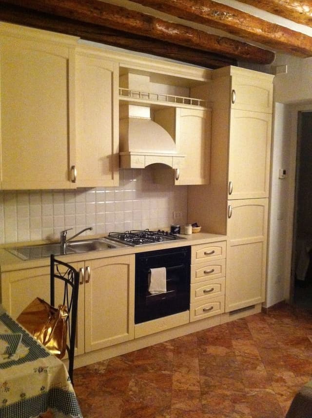 Apartment TAVERNA Via Torquato Tasso 30