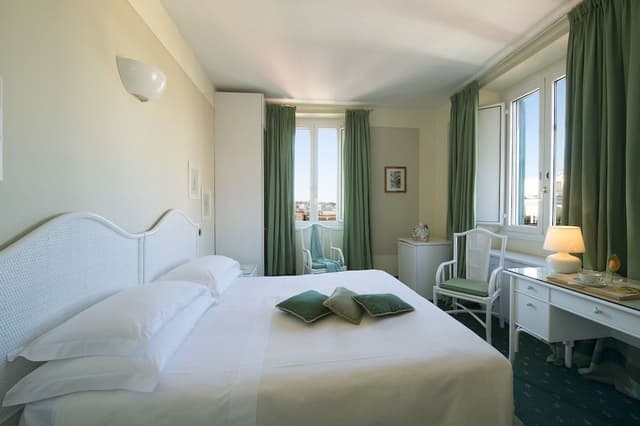 Junior Studio Suite, City View, Tower