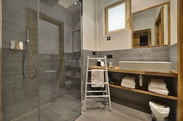 Junior Suite, Annex Building