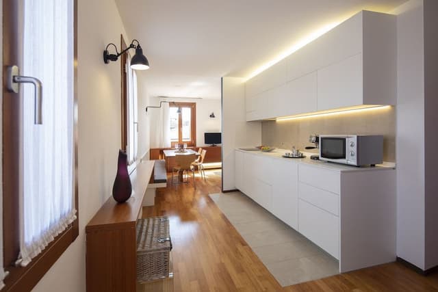 Deluxe Apartment (2 - 4 People)