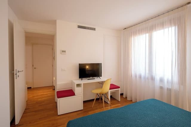 Superior Apartment, 2 Bedrooms, 2 Bathrooms (4 - 6 People)