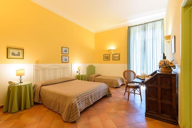 Triple Room