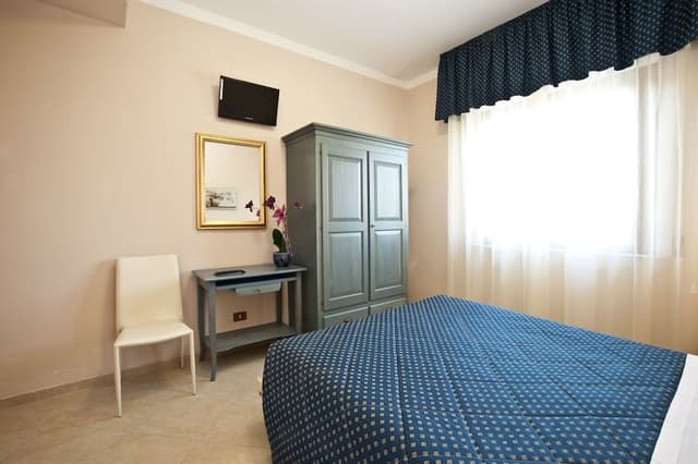 Double Room Single Use