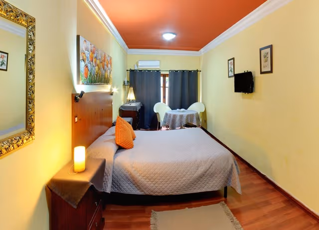 Double Room (Private External Bathroom)