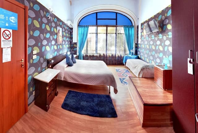 Comfort Triple Room