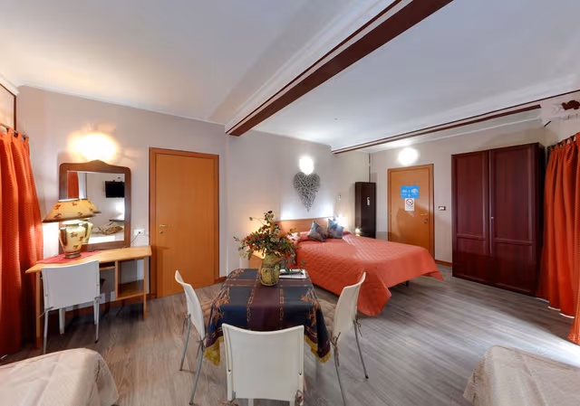 Comfort Quadruple Room
