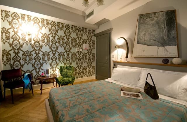 Design Double Room, Courtyard View