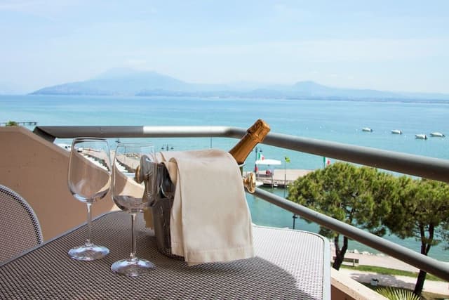 Superior Double Room, Balcony, Lake View