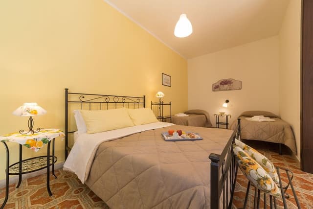 Panoramic Quadruple Room, City View