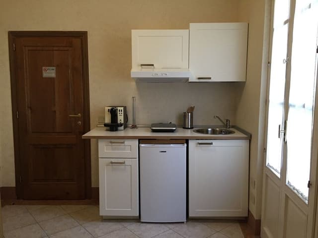 Apartment with Kitchen