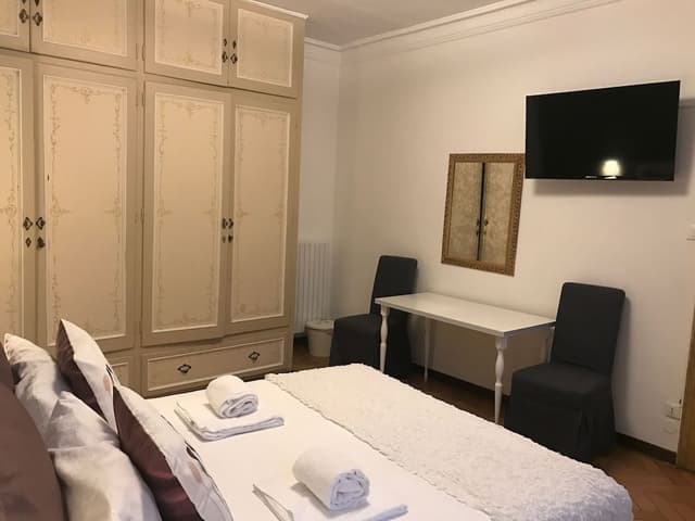 Double Room (External Private Bathroom)
