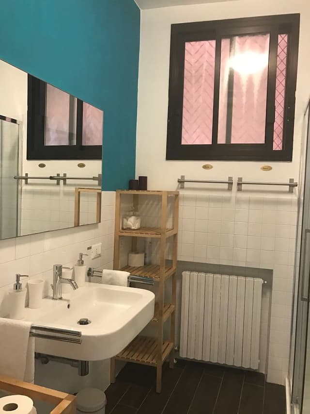 Premier Double Room, Private Bathroom, Canal View