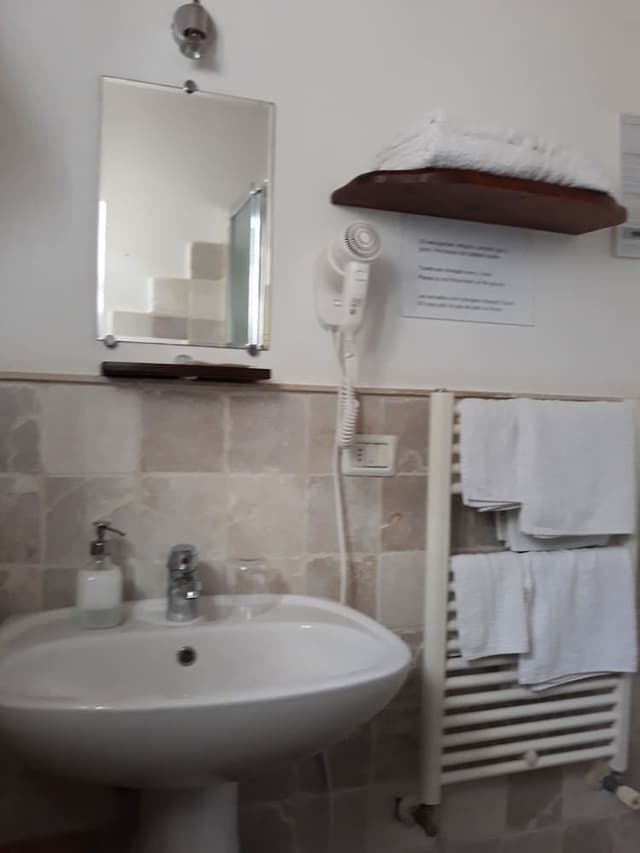 Standard Double or Twin Room, 1 Bedroom, Private Bathroom