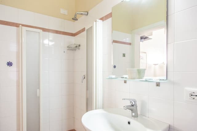 Double or Twin Room, Private Bathroom