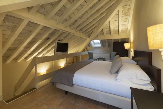 Classic Double or Twin Room