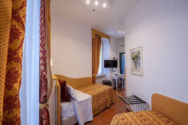 Twin Room, Balcony