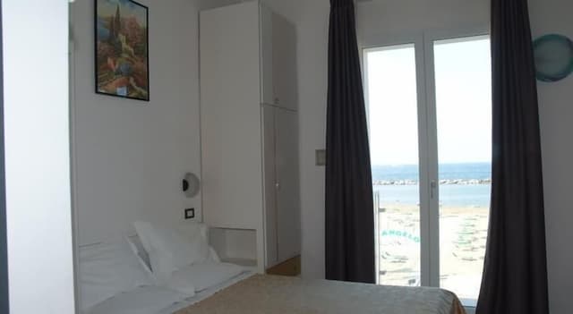 Economy Double Room, Ocean View