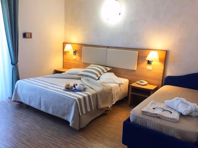 Standard Triple Room, Sea View