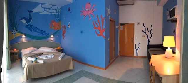 Standard Quadruple Room, Sea View