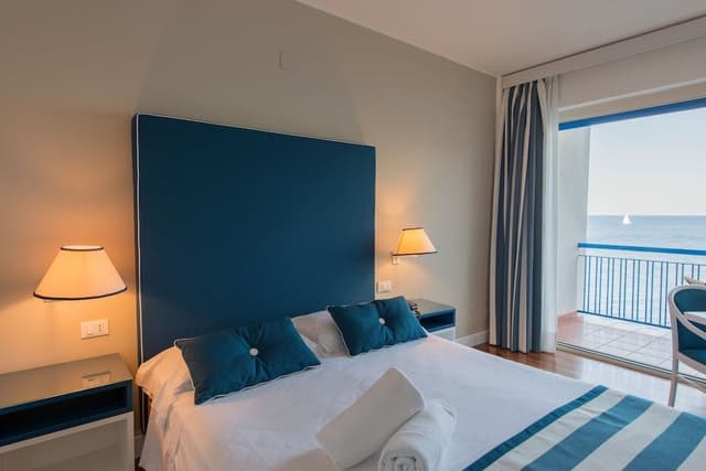Double Room, Sea View (Blue)