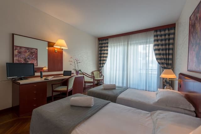 Family Quadruple Room, 1 Bedroom, Garden View