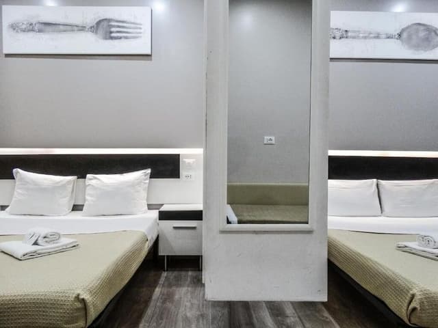 Economy Quadruple Room