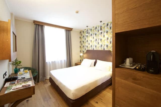 City Double or Twin Room, City View