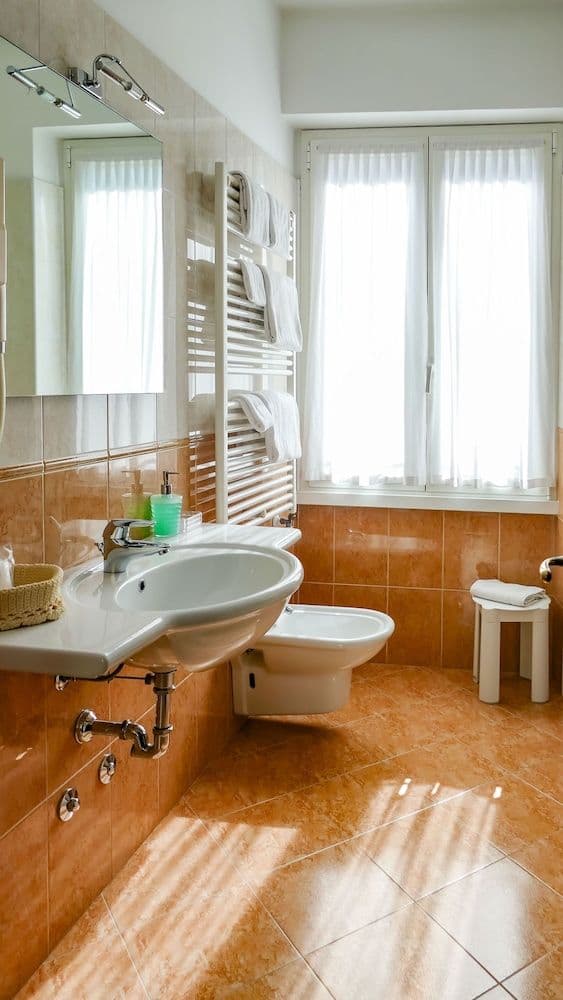 Camera Comfort con letto matrimoniale o 2 letti singoli - Balcone