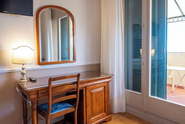 Standard Double Room, Garden View
