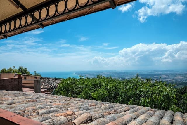 Standard Double Room, Garden View