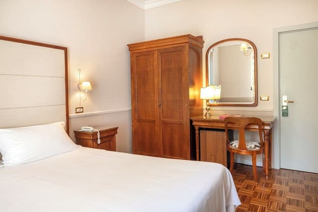 Standard Double Room, Garden View