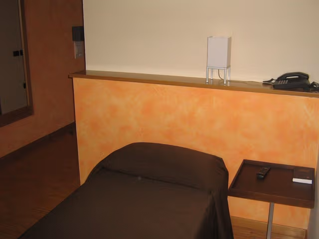 Single Room