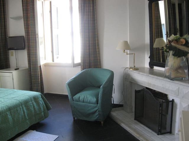 Classic Double or Twin Room, Non Smoking, Corner