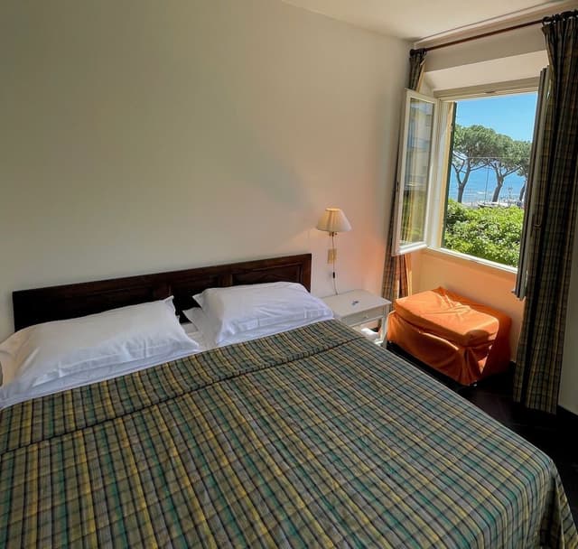 Classic Double or Twin Room, Non Smoking, Corner
