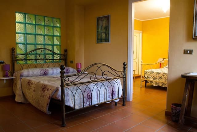 Family Suite (Michelangelo)