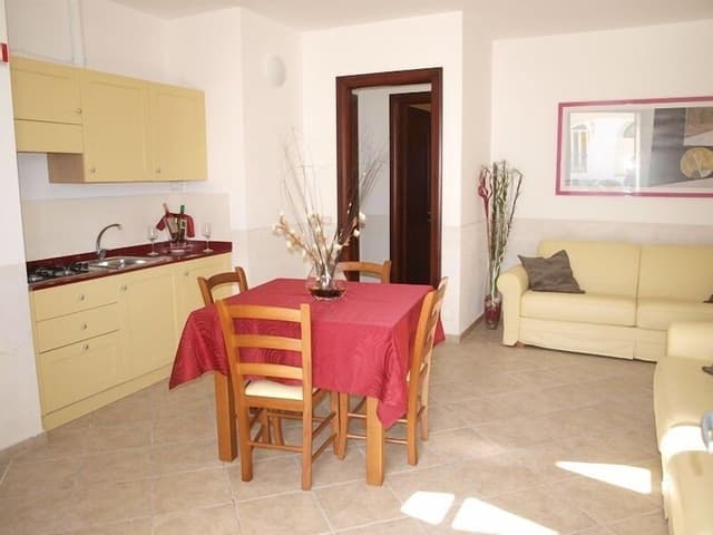 Villa (Pool Zone)