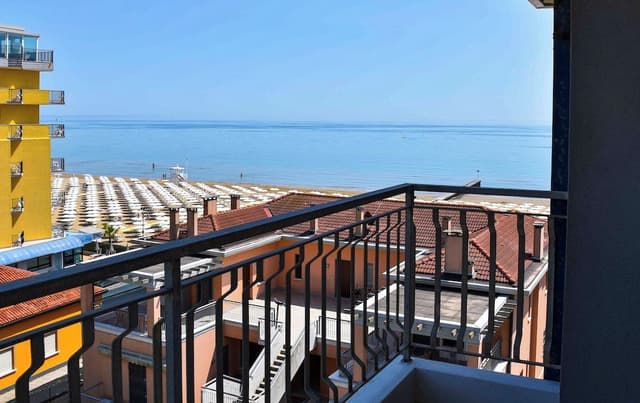 Standard Triple Room, Balcony, Partial Sea View