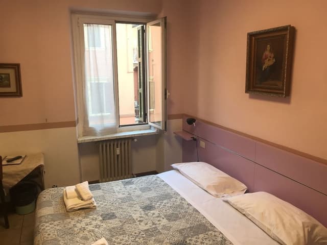 Double Room Single Use, Non Smoking