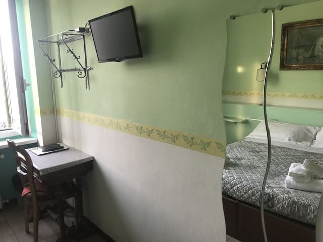 Double Room Single Use, Non Smoking