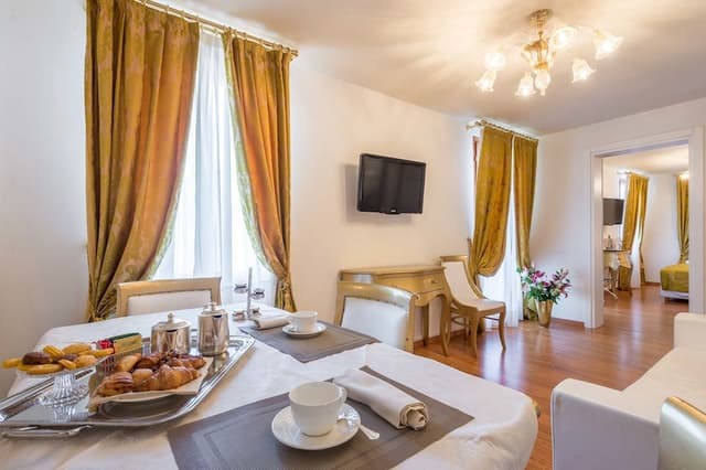 Family Apartment, 2 Bedrooms, Balcony, Canal View