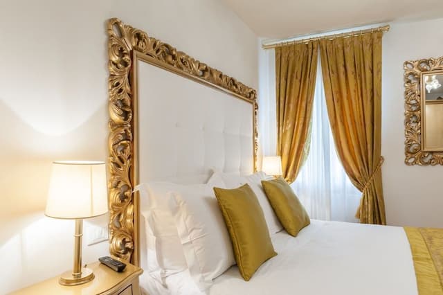Family Apartment, 2 Bedrooms, Balcony, Canal View