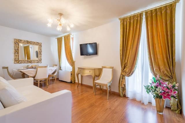 Family Apartment, 2 Bedrooms, Balcony, Canal View