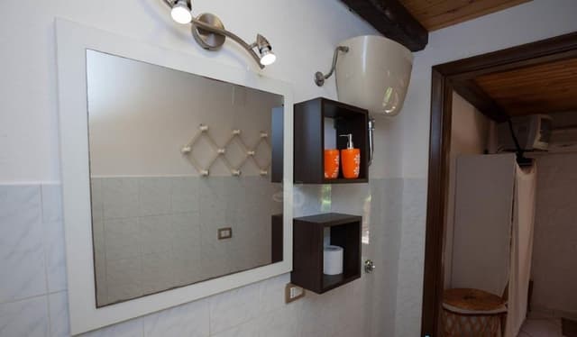 Basic Double Room, Shared Bathroom
