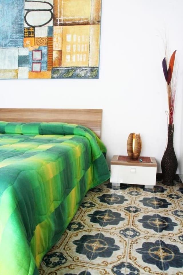 Basic Double Room, Shared Bathroom