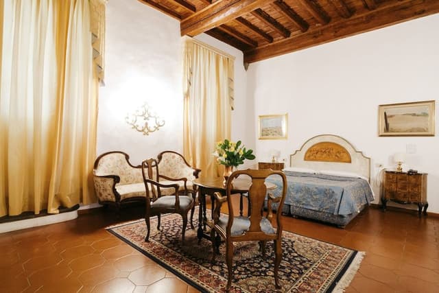 Deluxe Double or Twin Room