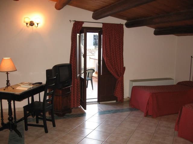 Triple Room