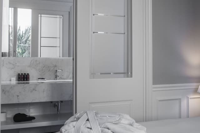 Suite Junior, vista cortile con accesso Spa