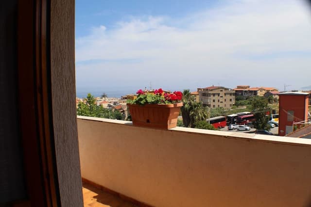 Apartment, 2 Bedrooms, Balcony, City View (Orchidea con vista sui monti)