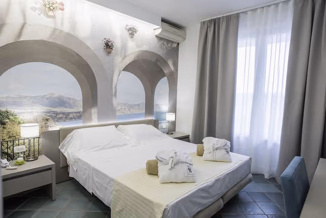 Double Room, Balcony, Harbor View